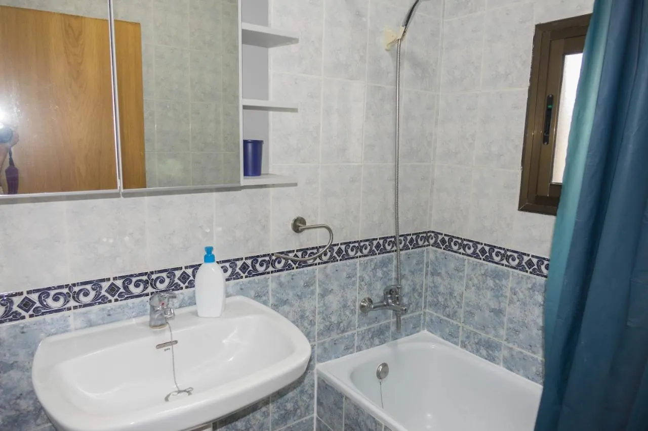 הוילה צ'יקלנה דה לה פרונטרה Chalet Astilbe - Con Piscina Privada ספרד