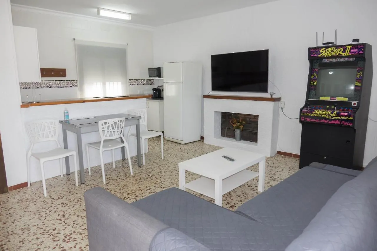 הוילה צ'יקלנה דה לה פרונטרה Chalet Astilbe - Con Piscina Privada בית נופש