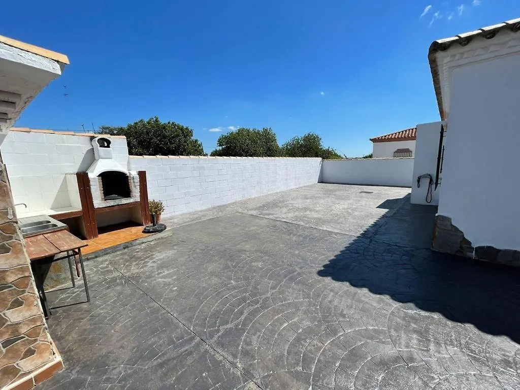 הוילה צ'יקלנה דה לה פרונטרה Chalet Astilbe - Con Piscina Privada בית נופש